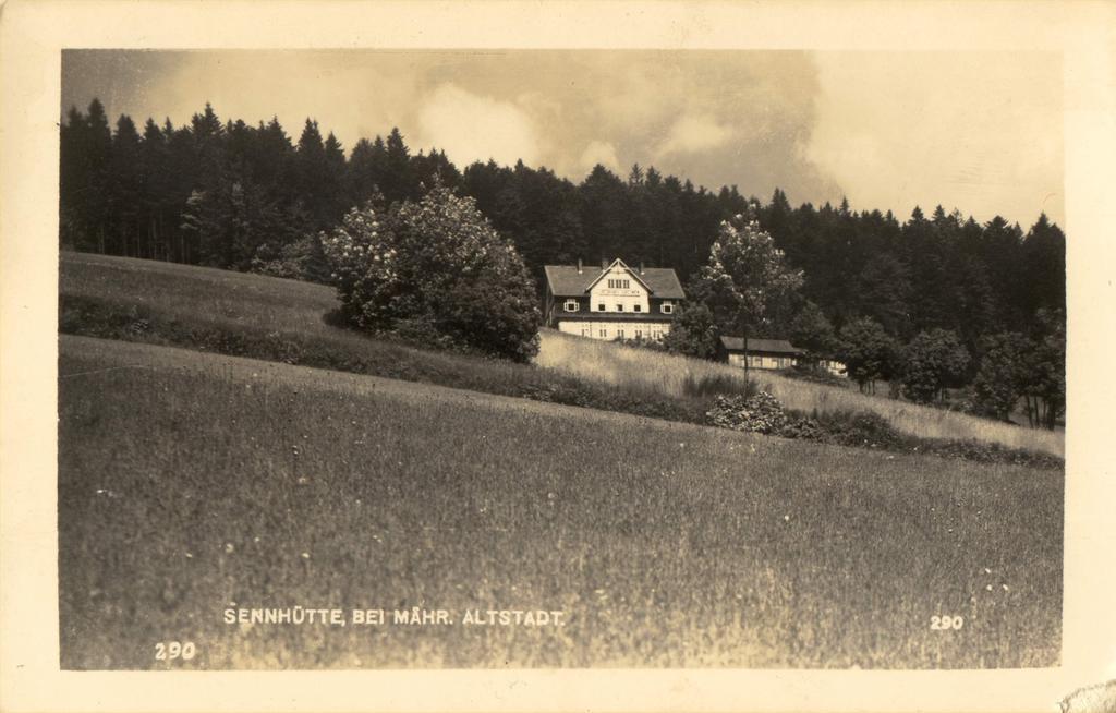 Hotel Horska Chata Navrsi Staré Město Exterior foto